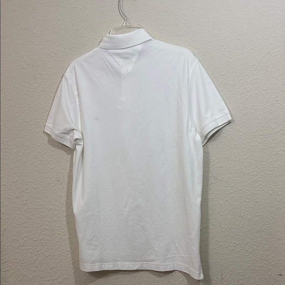 Tommy Hilfiger Men's Classic White Polo - Never Worn - Picture 3 of 3